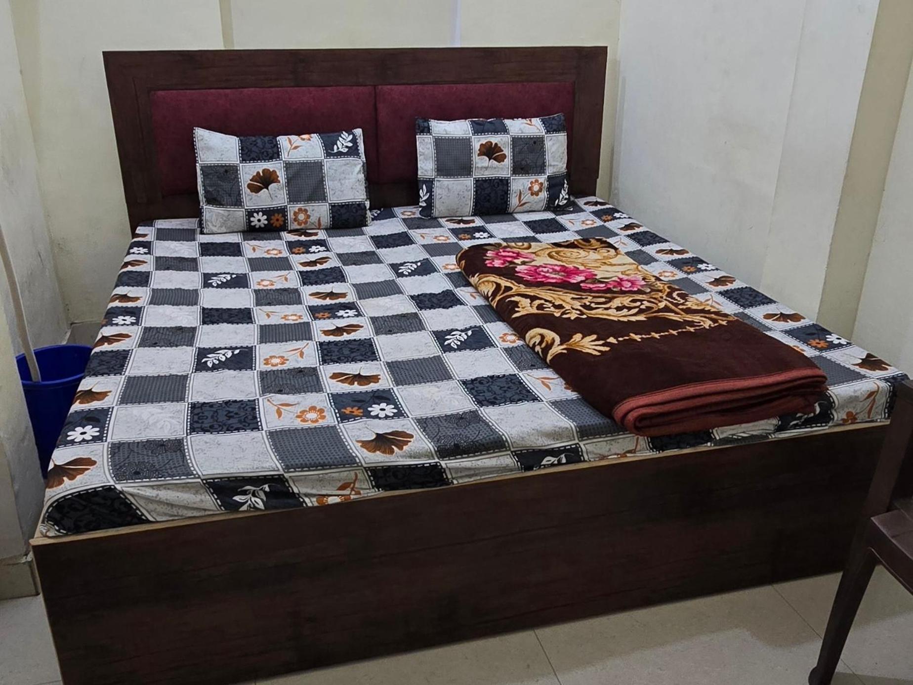 Ramlala Paying Guest House Stay Just 100M From Saryu Ghat, Ayodhya Ngoại thất bức ảnh